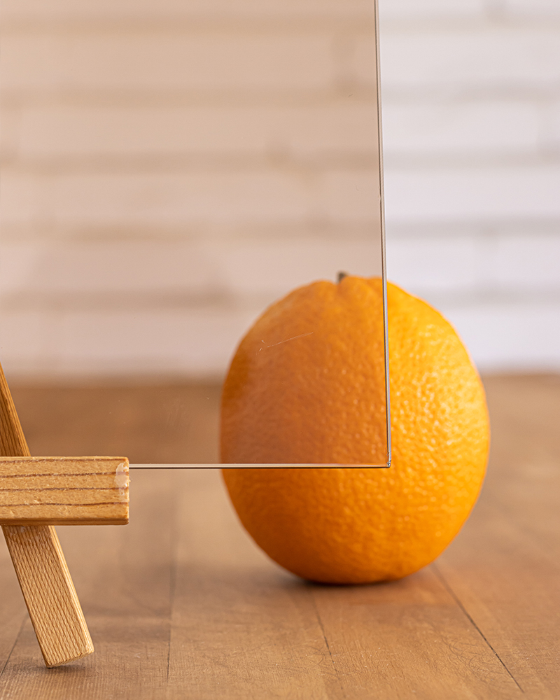 Бронзовое стекло